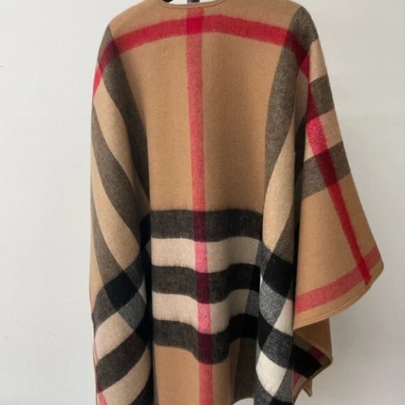 Burberry Tan and Black Checkered Wrap - Picture 6 of 8